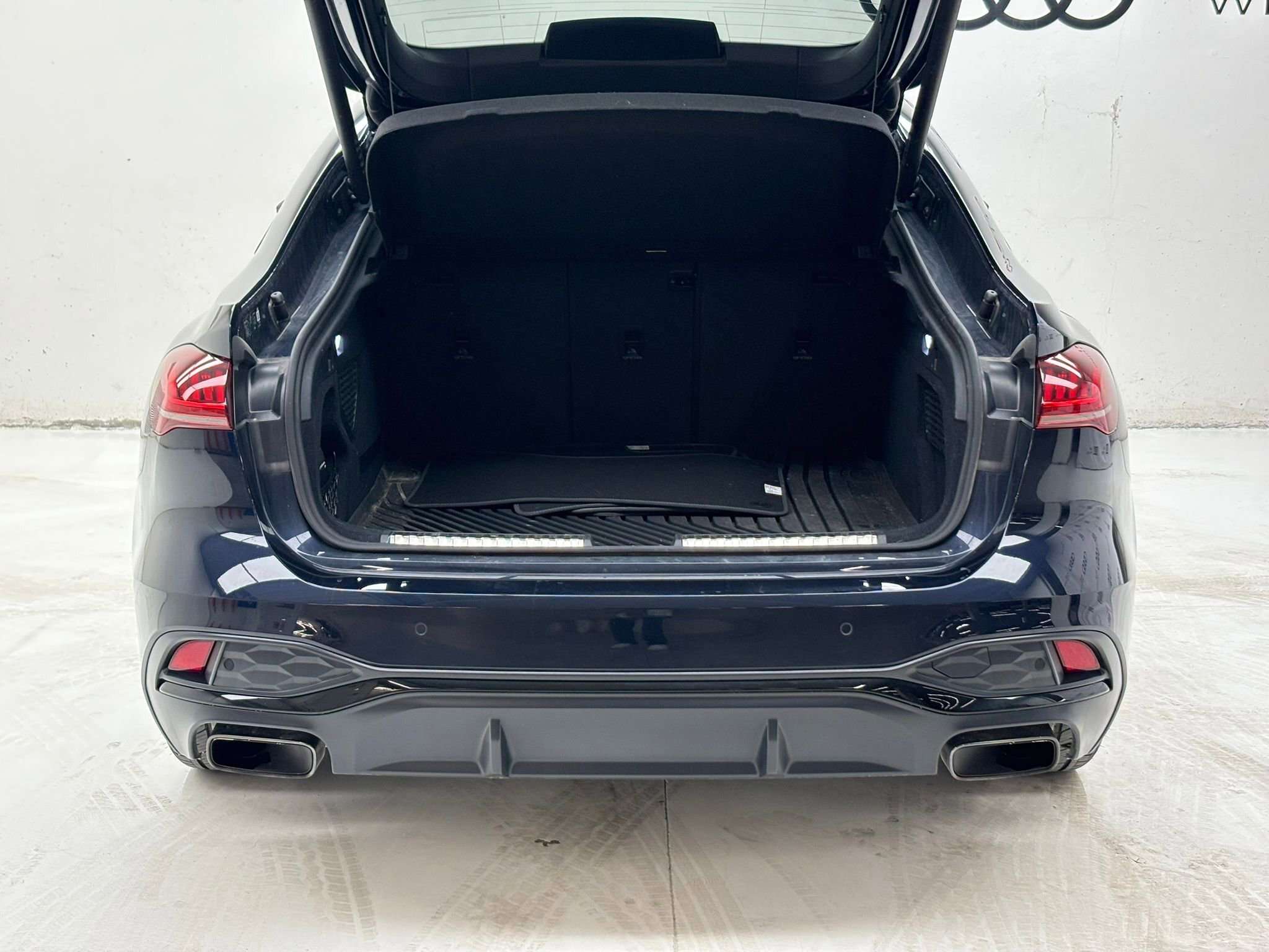 2025 Audi A5 Progressiv | Black Optics | Comfort Interior Packa thumb 7