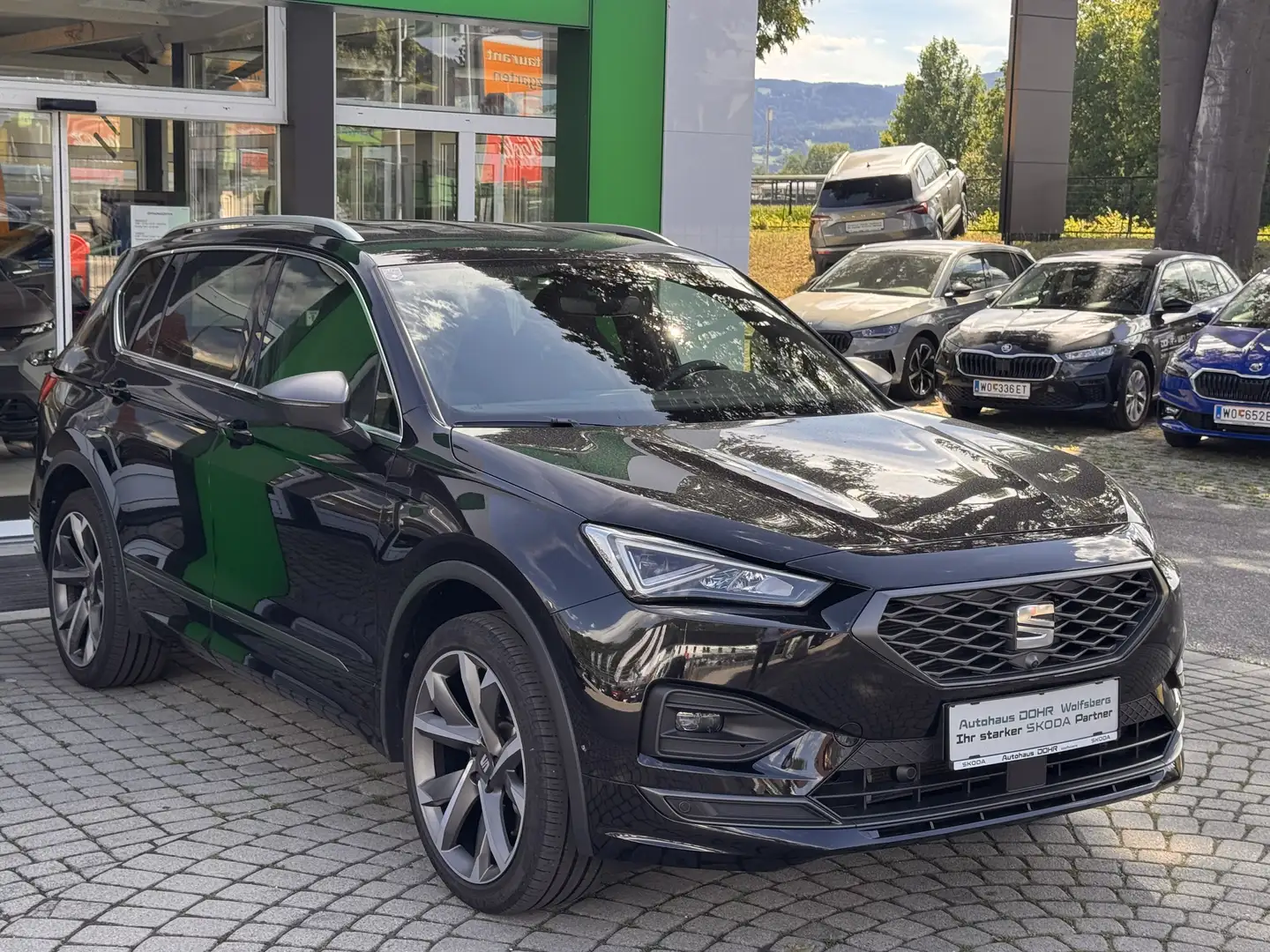 SEAT Tarraco FR 4Drive Schwarz - 2