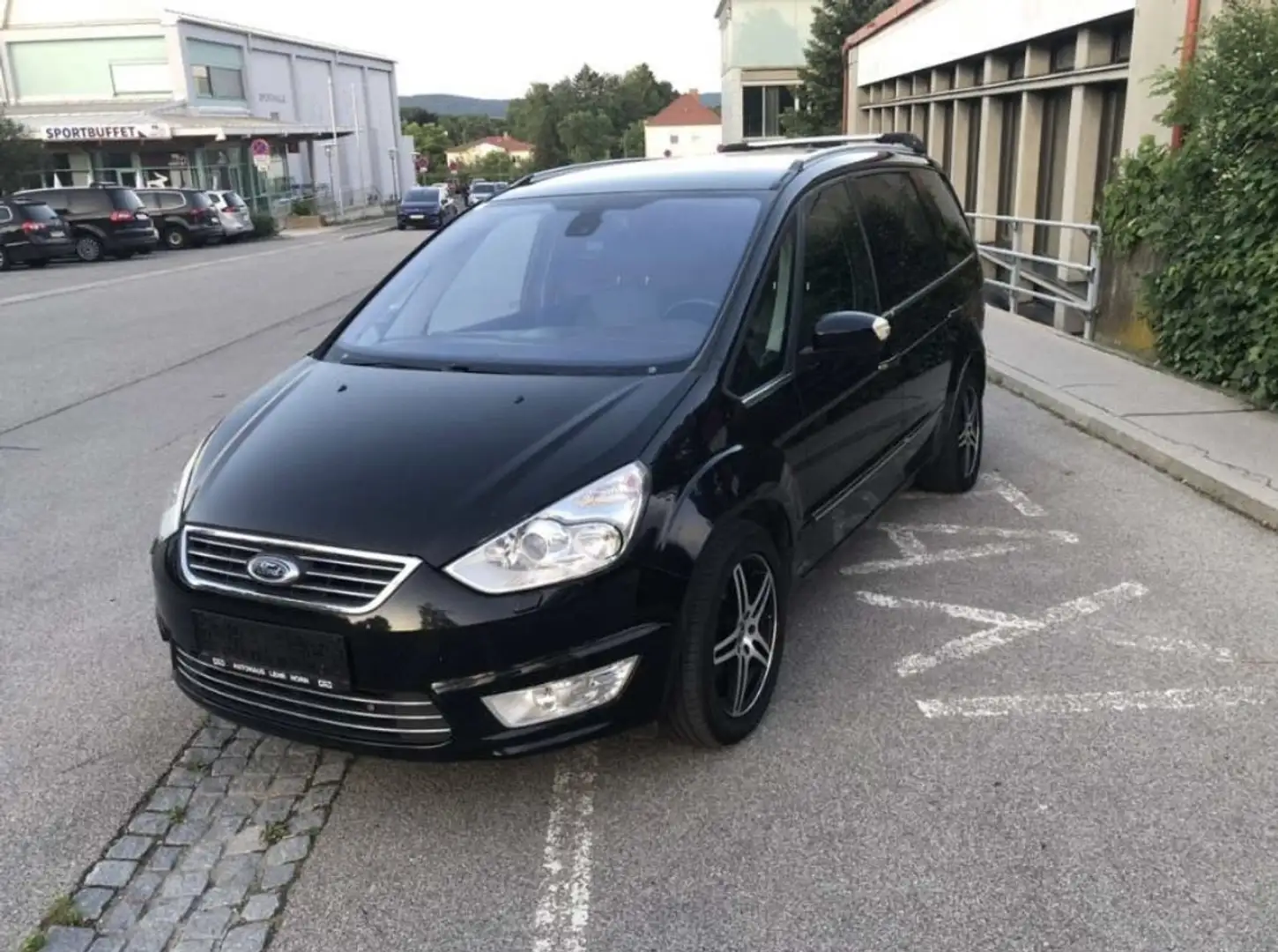 Ford Galaxy 2.0 TDCi DPF Titanium - 1