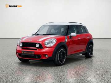 Cooper SD Countryman / Leder / Navi / Klima / MFL / Start-Stopp-Automatik / Manuelles Getriebe / Sportpedale