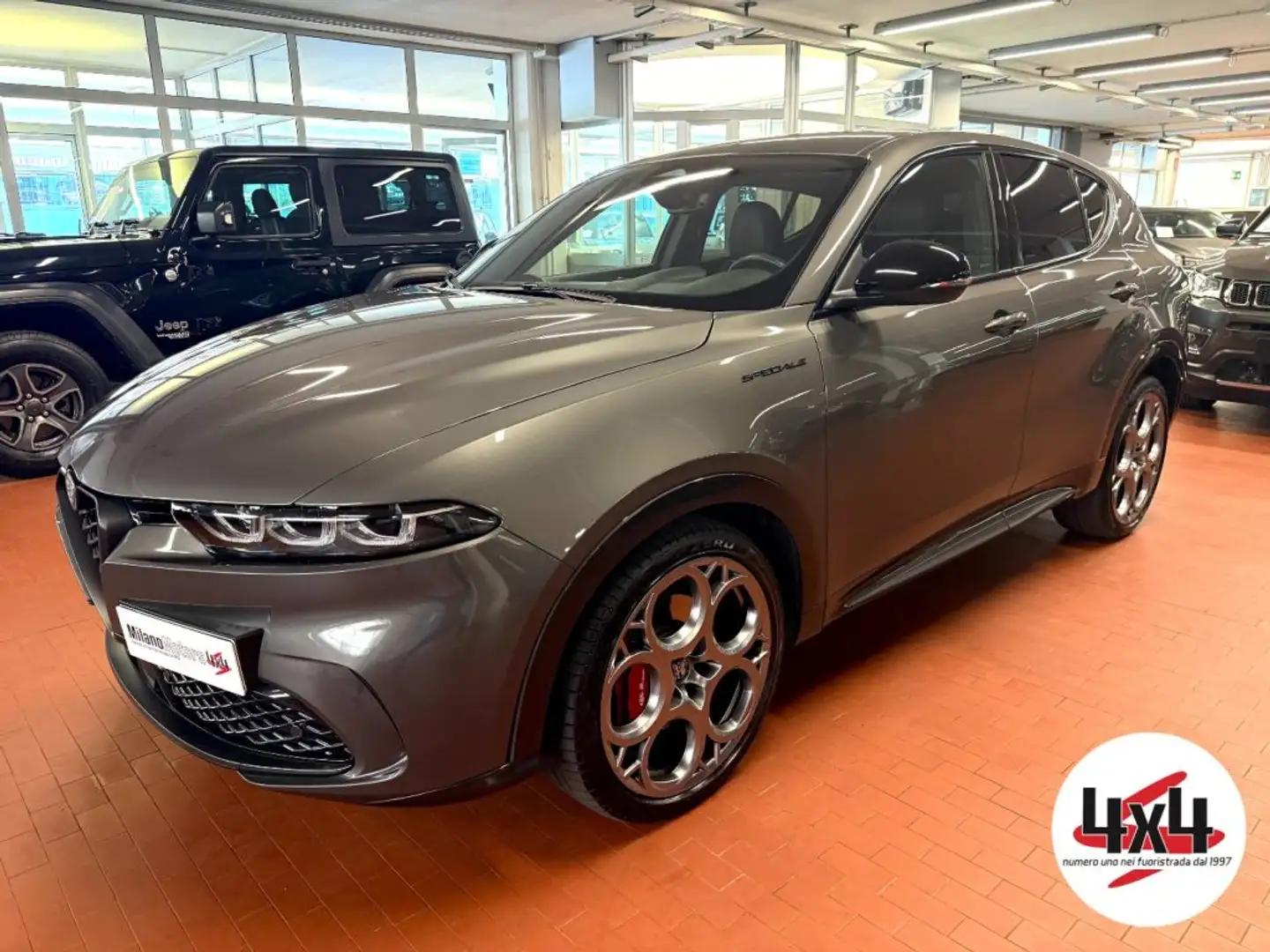 Alfa Romeo Tonale 1.5 Hybrid MHEV 130 CV ”SPECIALE” *OFFERTA PRO Grigio - 1