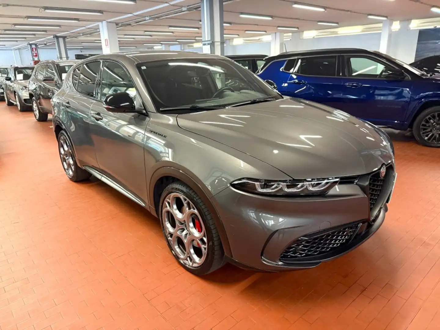 Alfa Romeo Tonale 1.5 Hybrid MHEV 130 CV ”SPECIALE” *OFFERTA PRO Grigio - 2