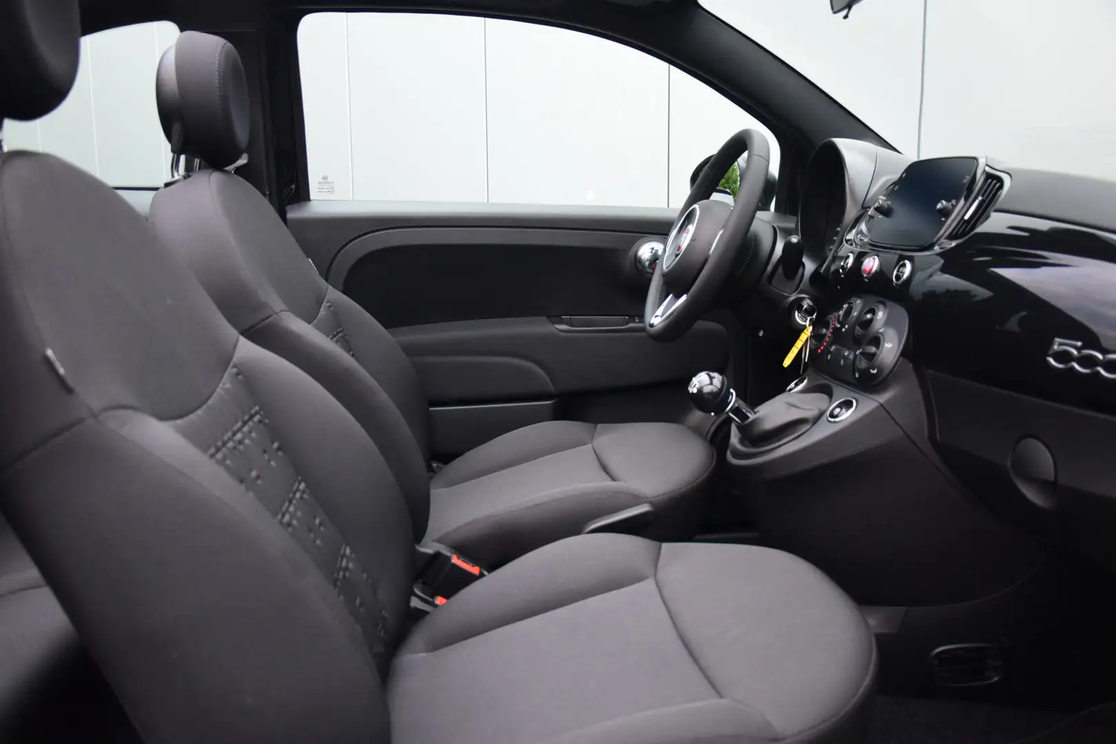 Fiat 500C 1.0 Hybrid Dolcevita Finale Noir - 2