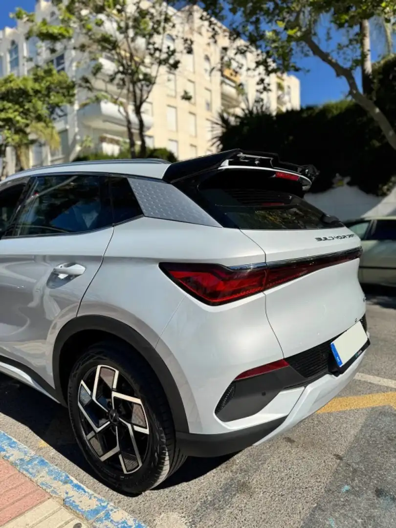 BYD Atto 3 Design 150kW 60kWh Gris - 2