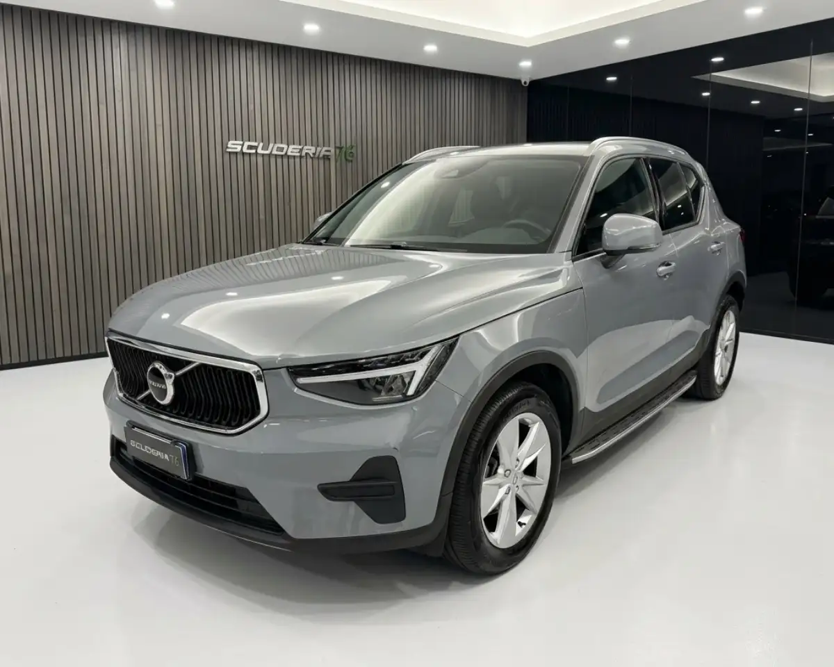 Volvo XC40 XC40 1.5 t2 Essential Autocarro (N1)