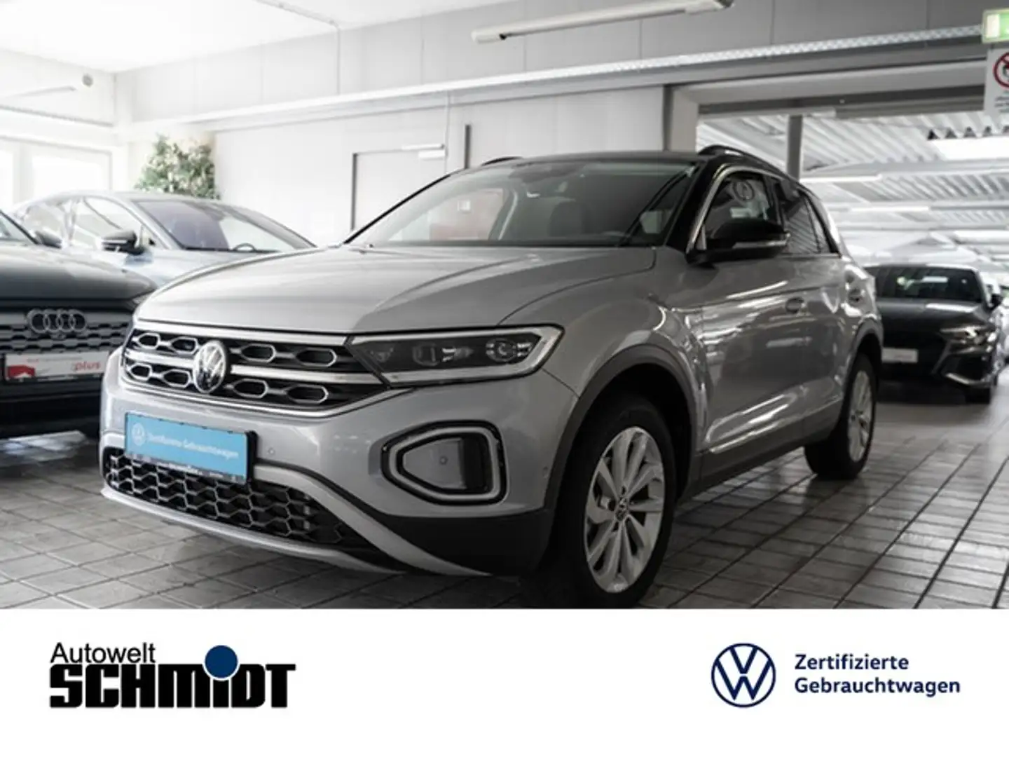 Volkswagen T-Roc 1.5TSi Style R-Kamera ACC NaviMedia LED-Plus 17... Gris - 1
