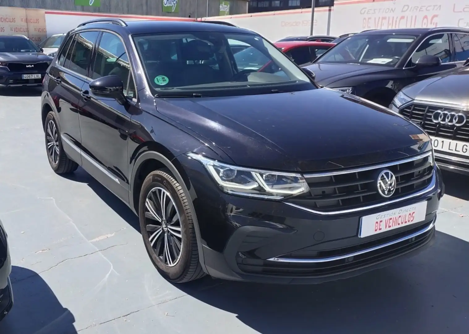 Volkswagen Tiguan 2.0TDI Life DSG 110kW Noir - 1
