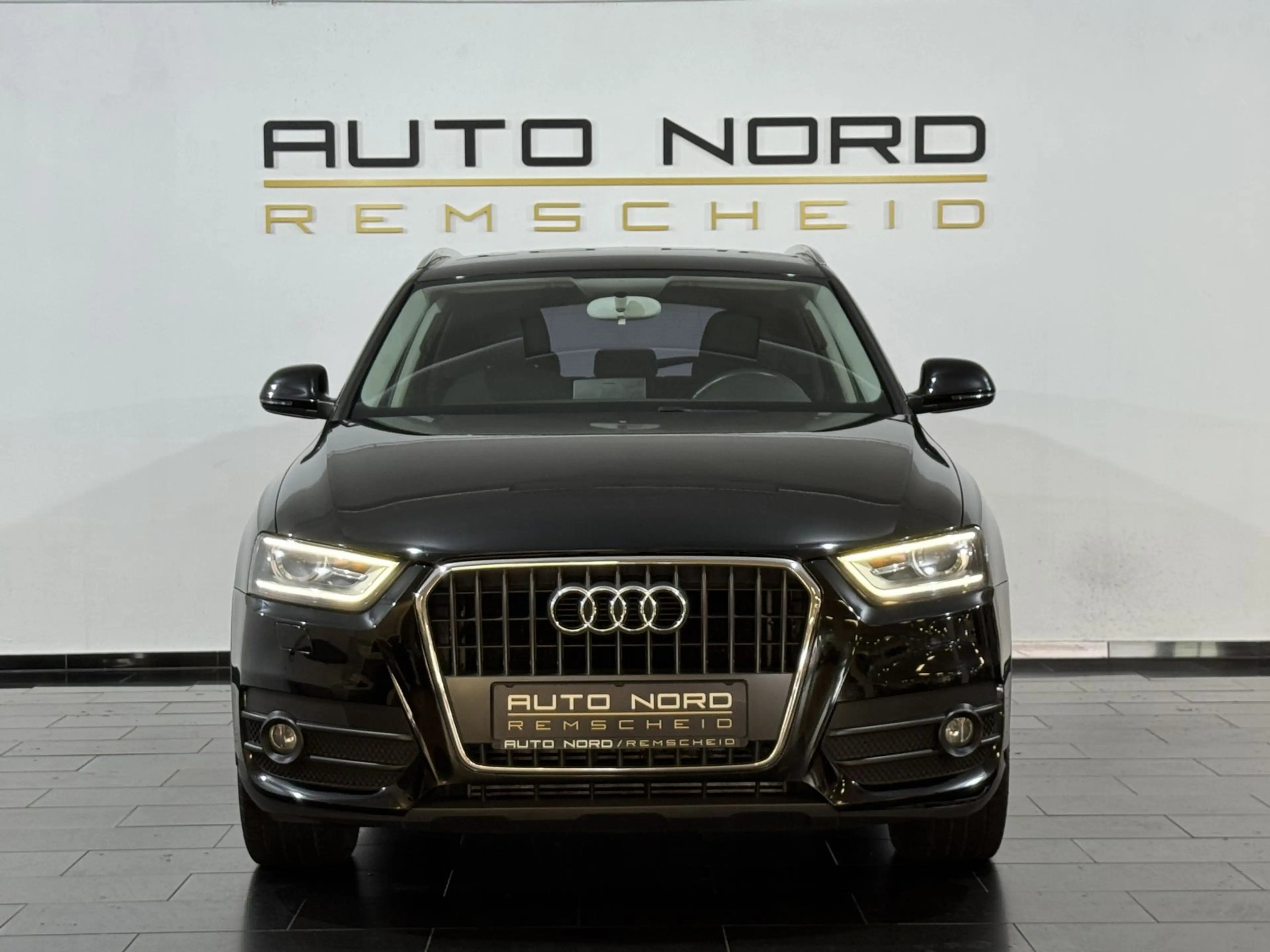 Audi Q3 2.0 TDI *Bluetooth*Xenon*Sitzhzg.*PDC*Navi* — photo 2