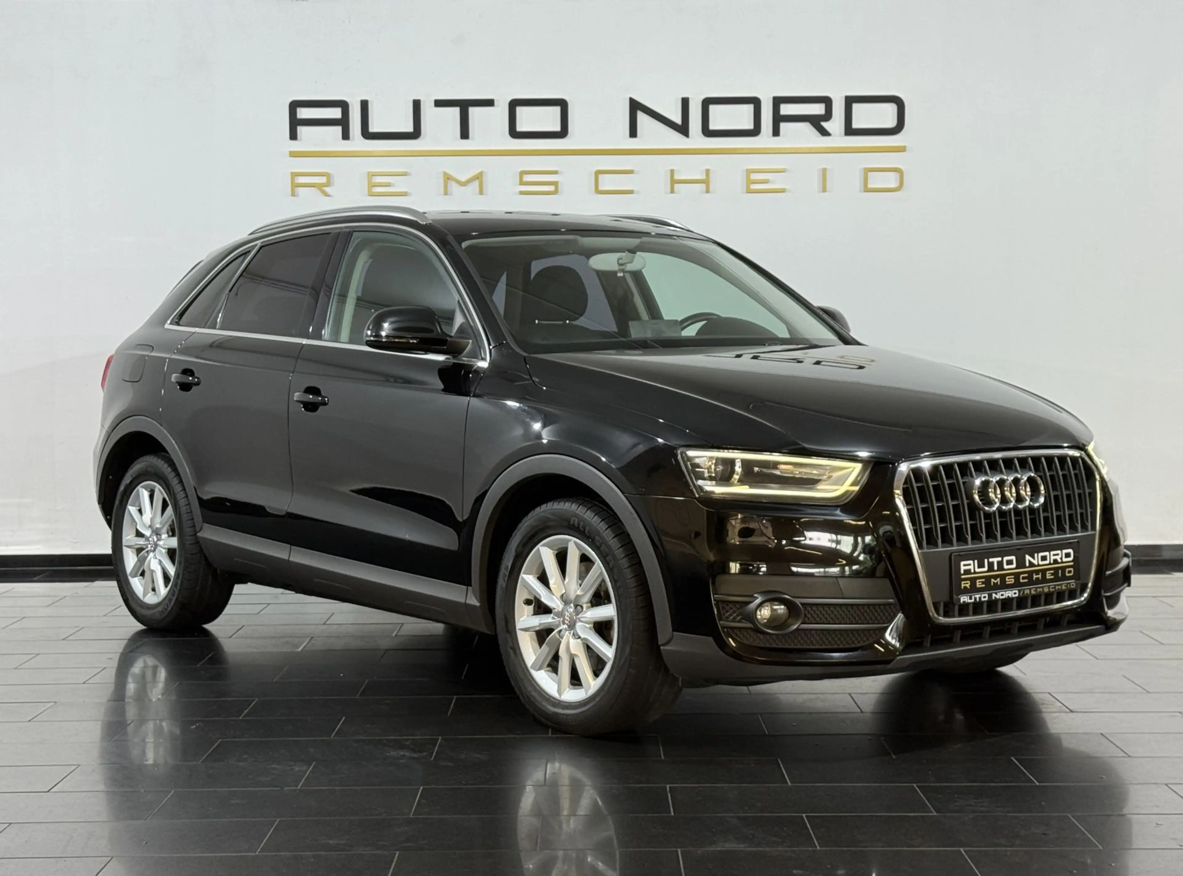 Audi Q3 2.0 TDI *Bluetooth*Xenon*Sitzhzg.*PDC*Navi* — photo 3