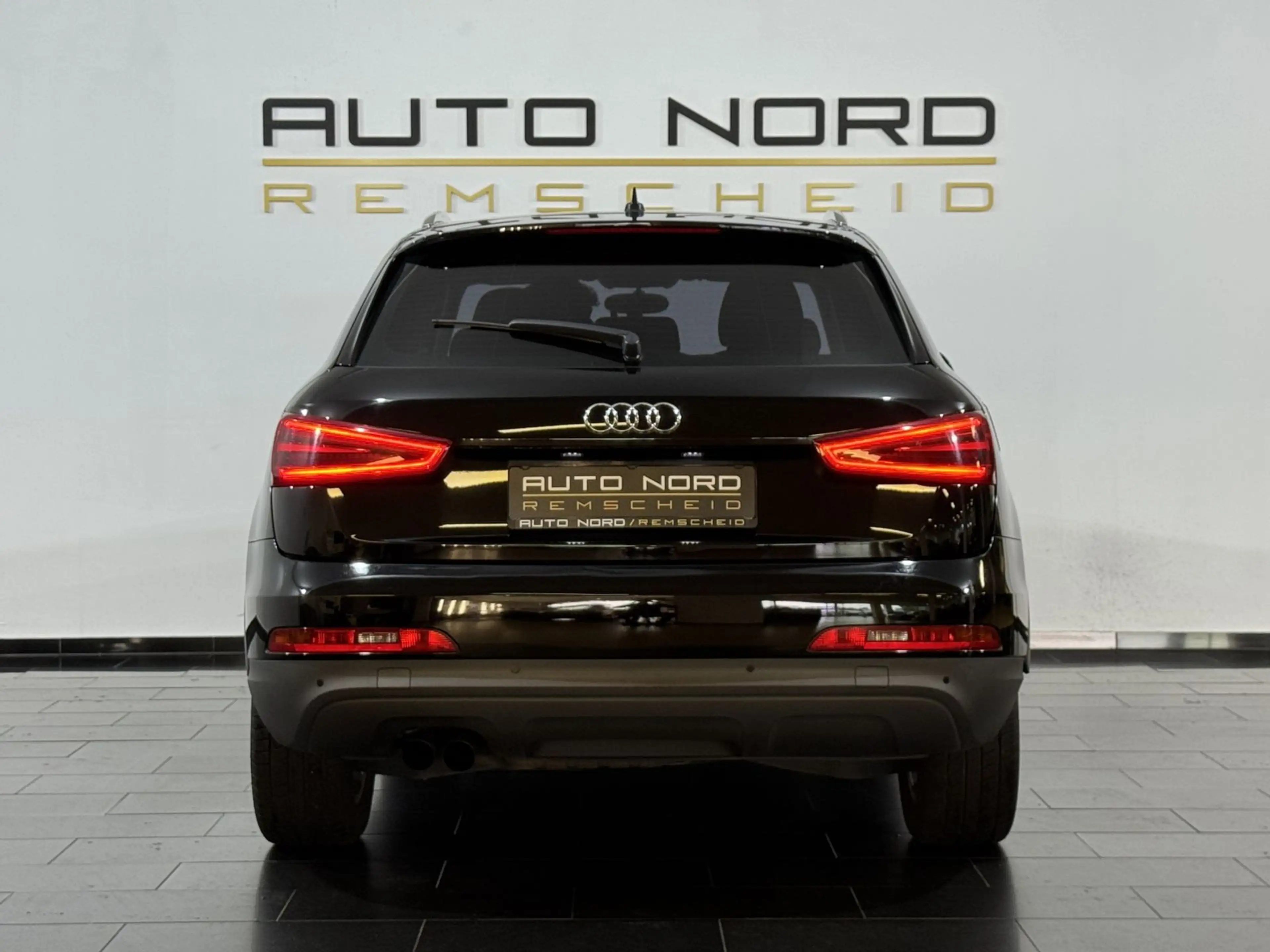 Audi Q3 2.0 TDI *Bluetooth*Xenon*Sitzhzg.*PDC*Navi* — photo 9