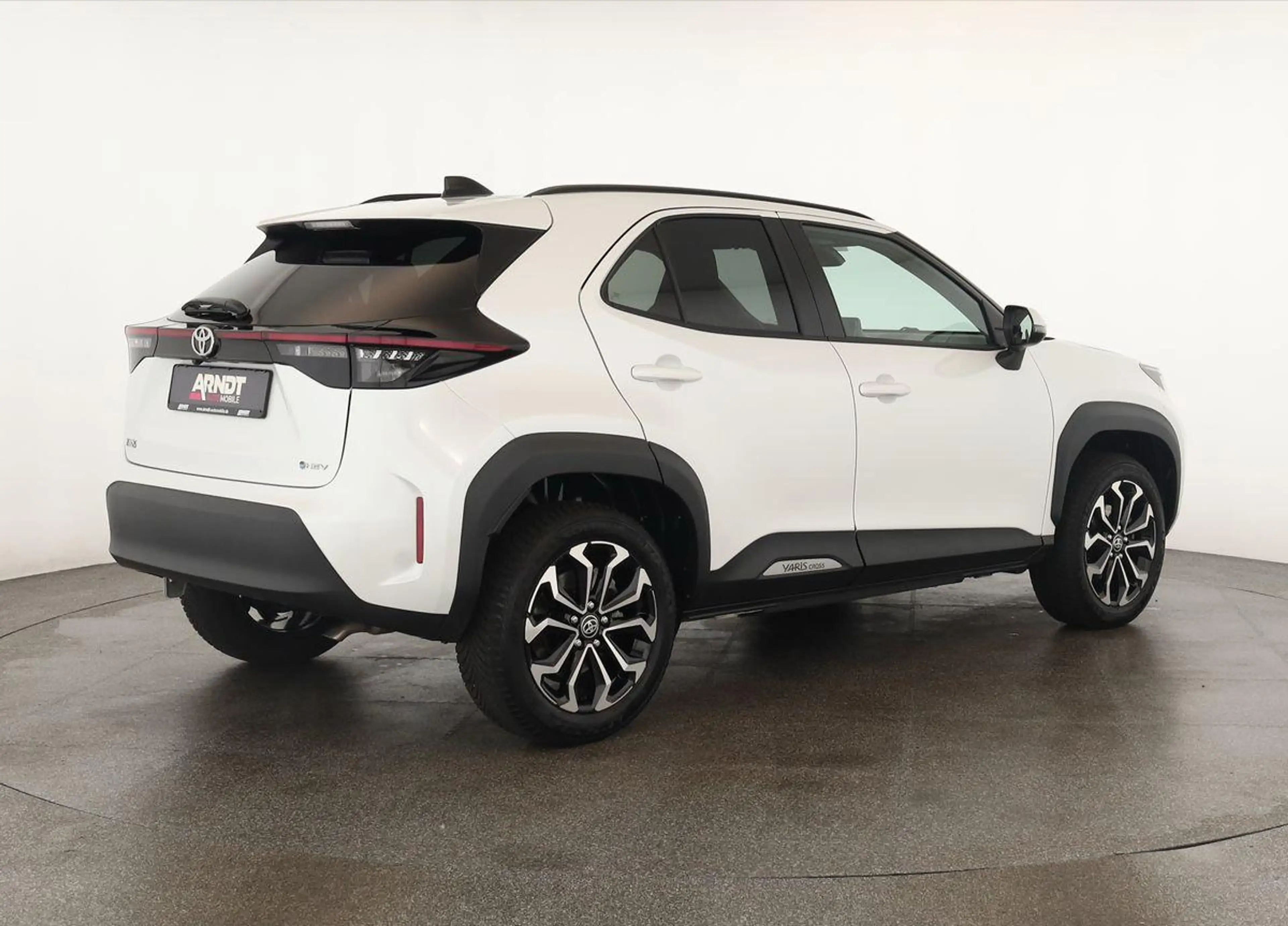Toyota Yaris Cross Hybrid Teamplayer LED Nav SitzHZ Kam — photo 5