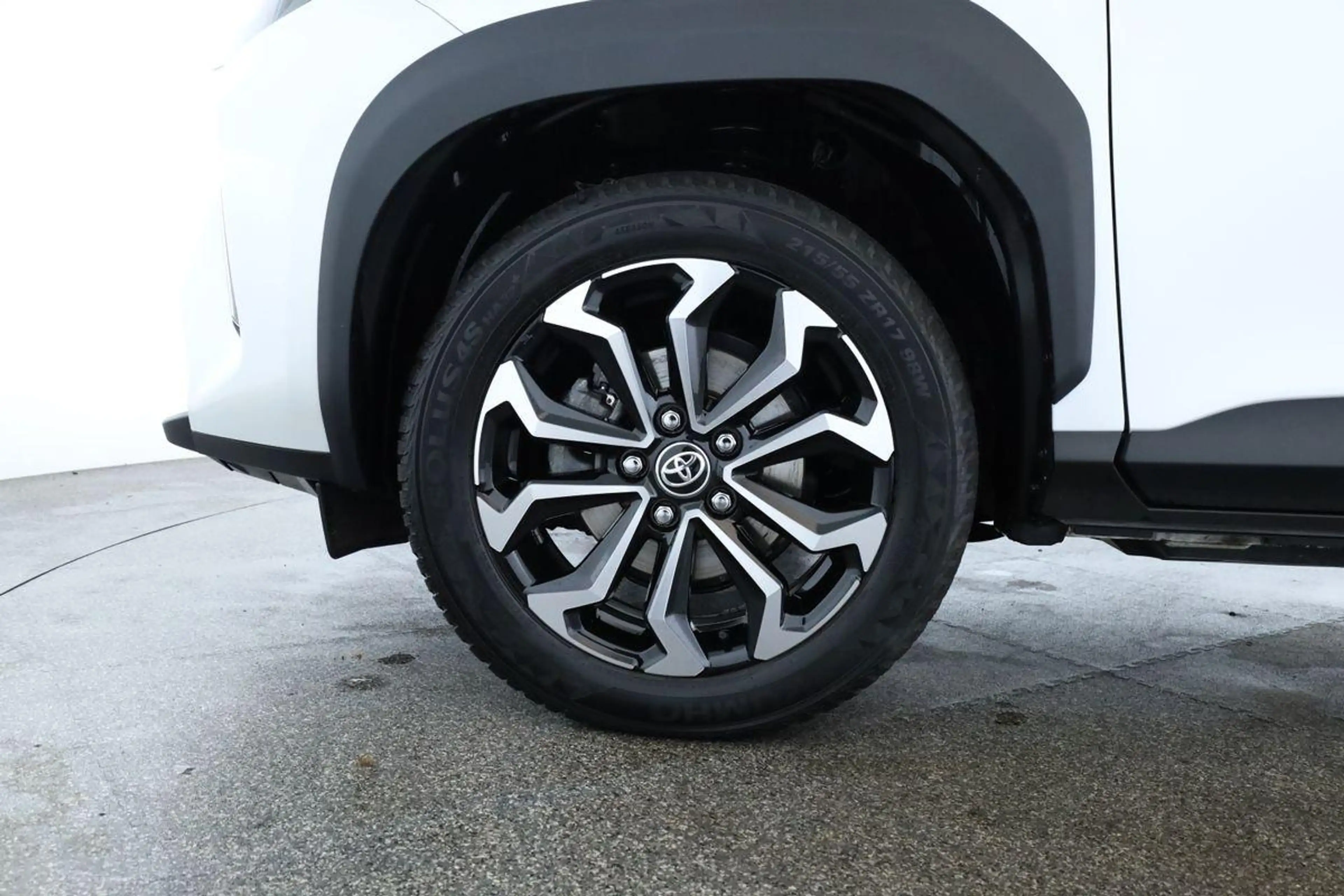 Toyota Yaris Cross Hybrid Teamplayer LED Nav SitzHZ Kam — photo 7
