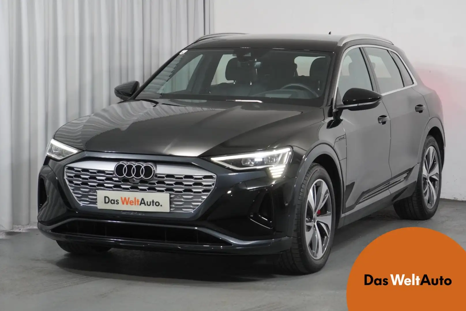 Audi Q8 50 e-tron quattro advanced Schwarz - 1