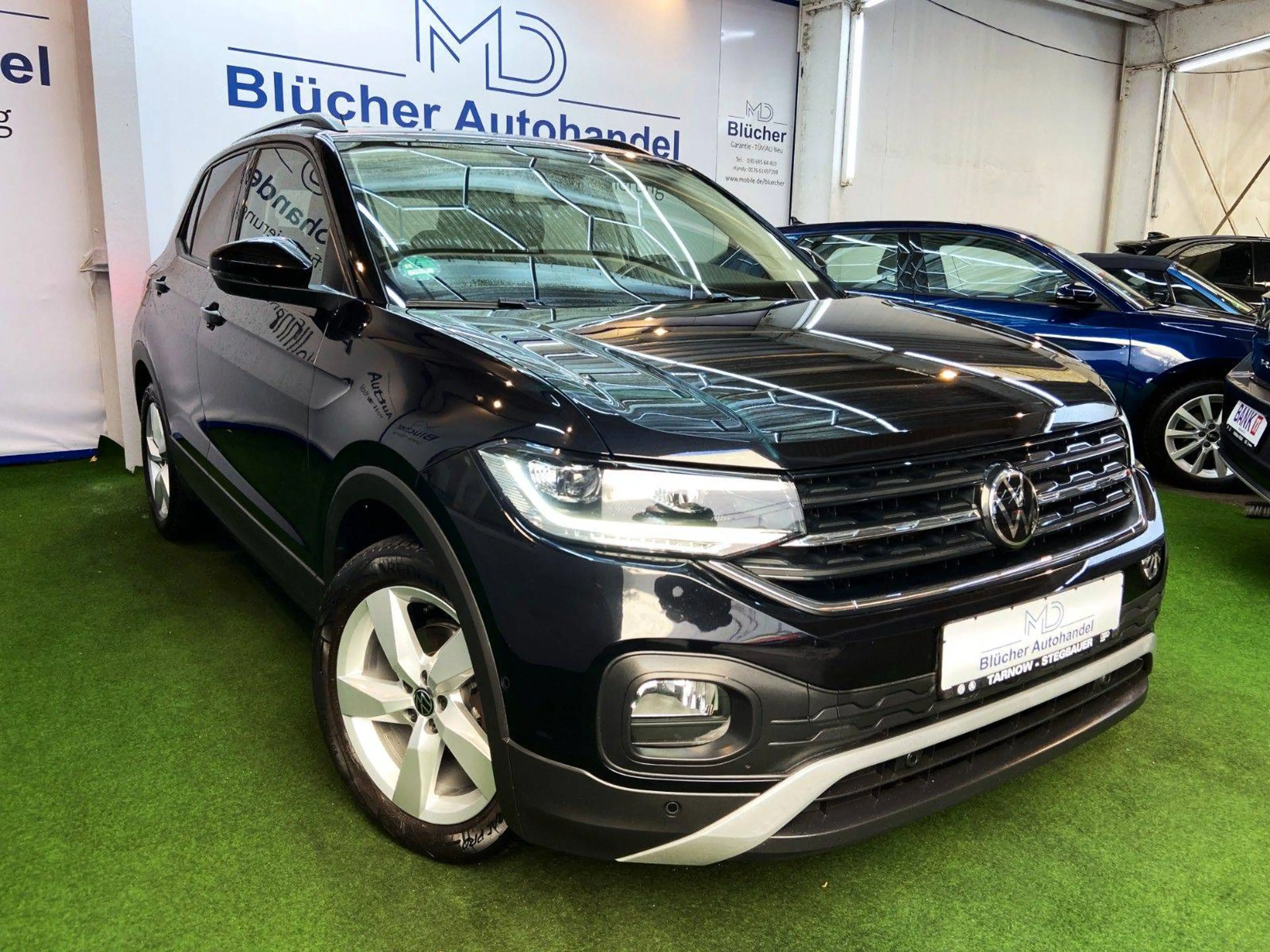 Volkswagen T-Cross Life Automatik 150 PS LED Apple Car — photo 2