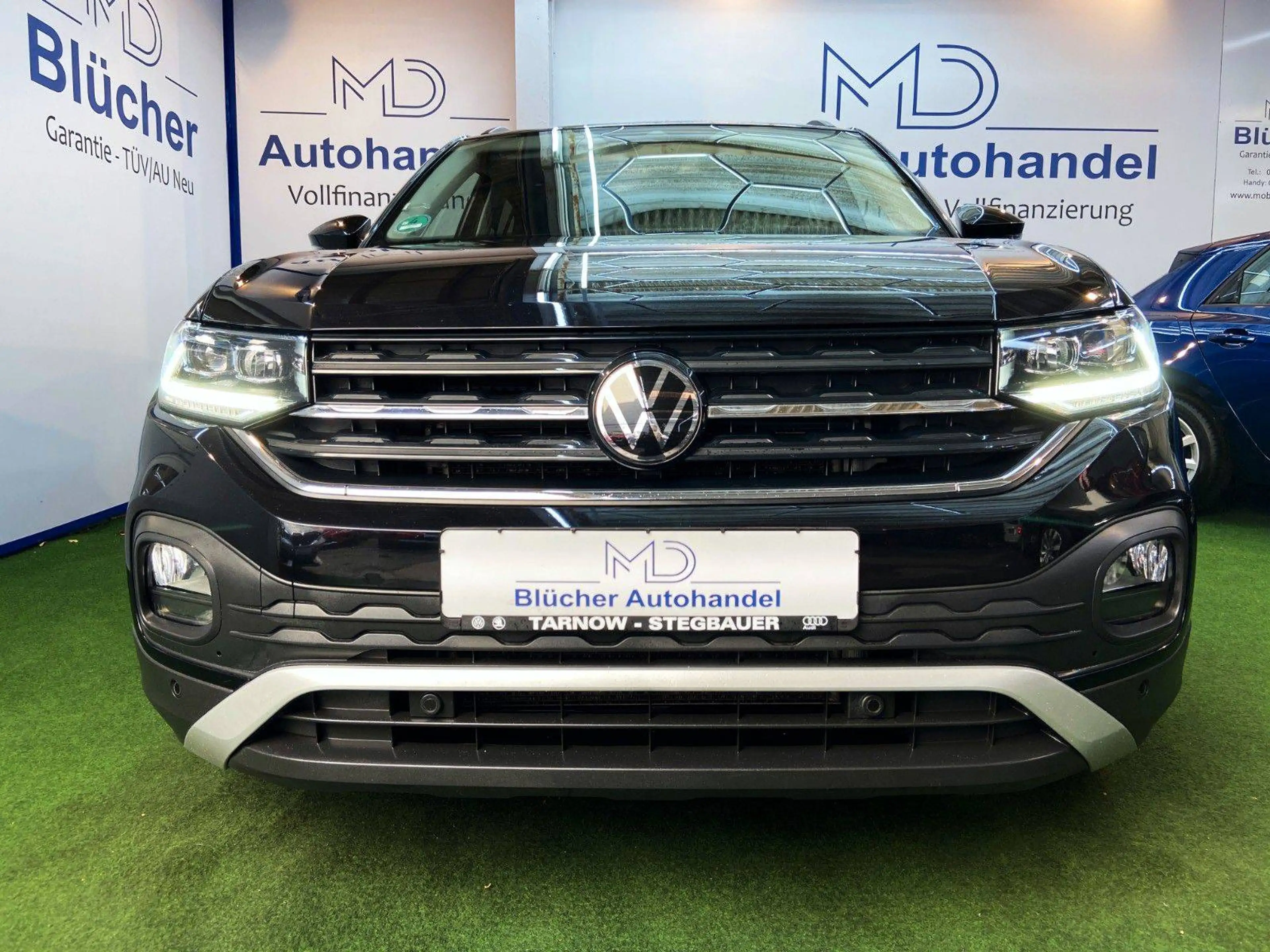 Volkswagen T-Cross Life Automatik 150 PS LED Apple Car — photo 3