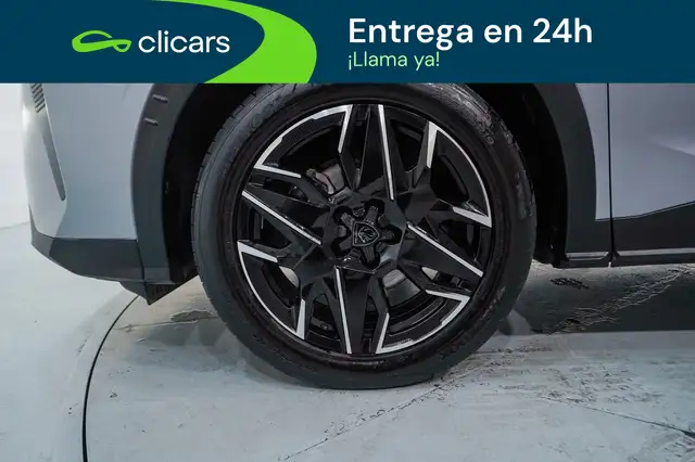 Peugeot 3008 view 11