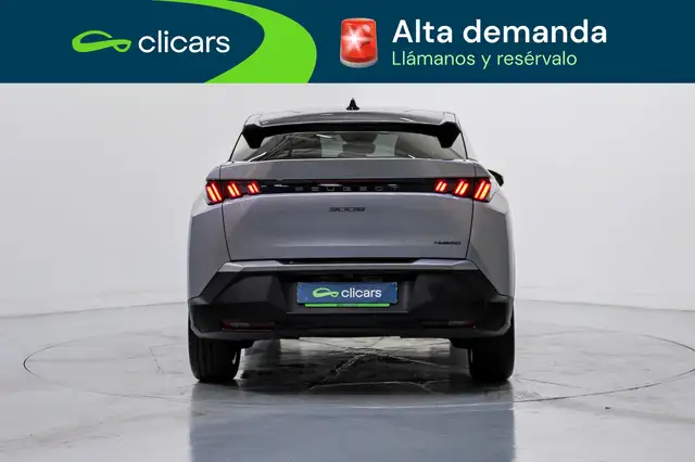 Peugeot 3008 view 4