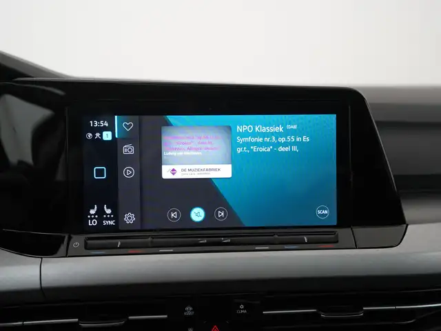 Volkswagen Golf view 13
