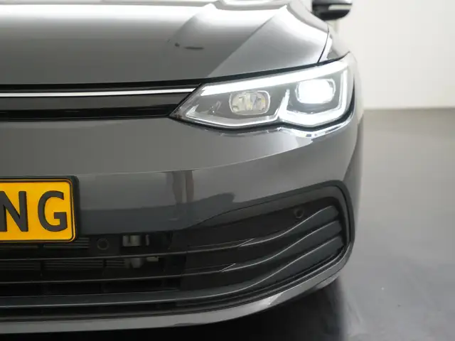 Volkswagen Golf view 25