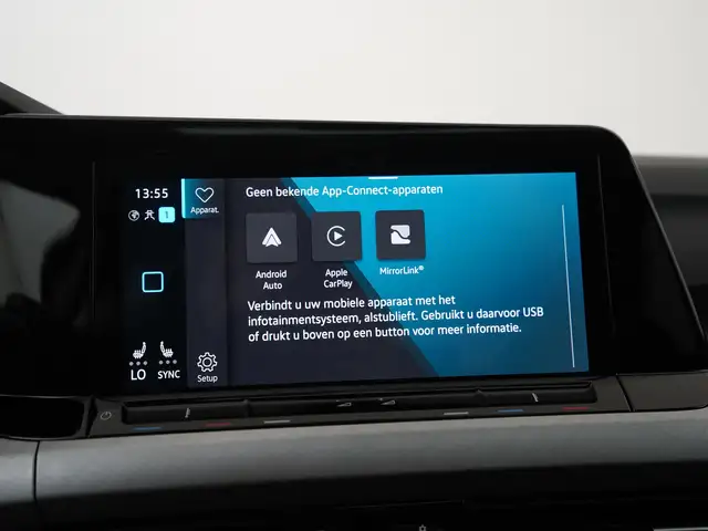 Volkswagen Golf view 18