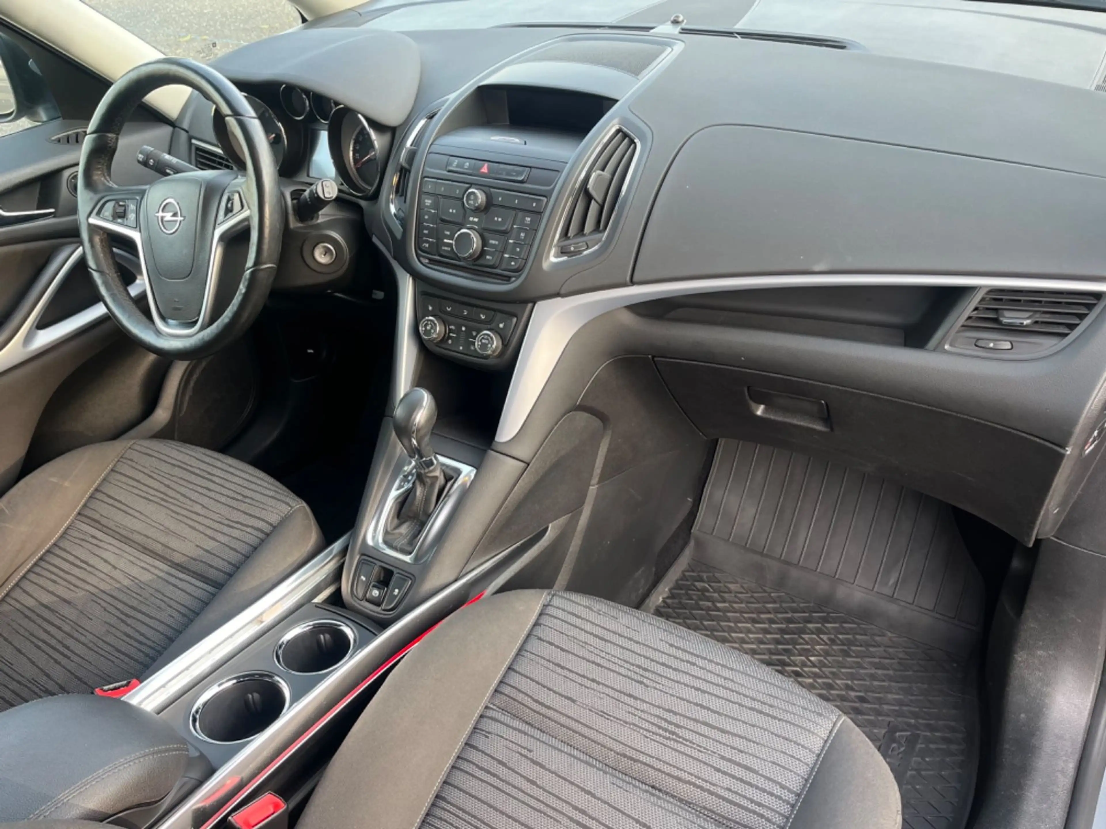 Opel Zafira C Tourer Style,Automatik,1.HAND,Scheckh. — photo 6