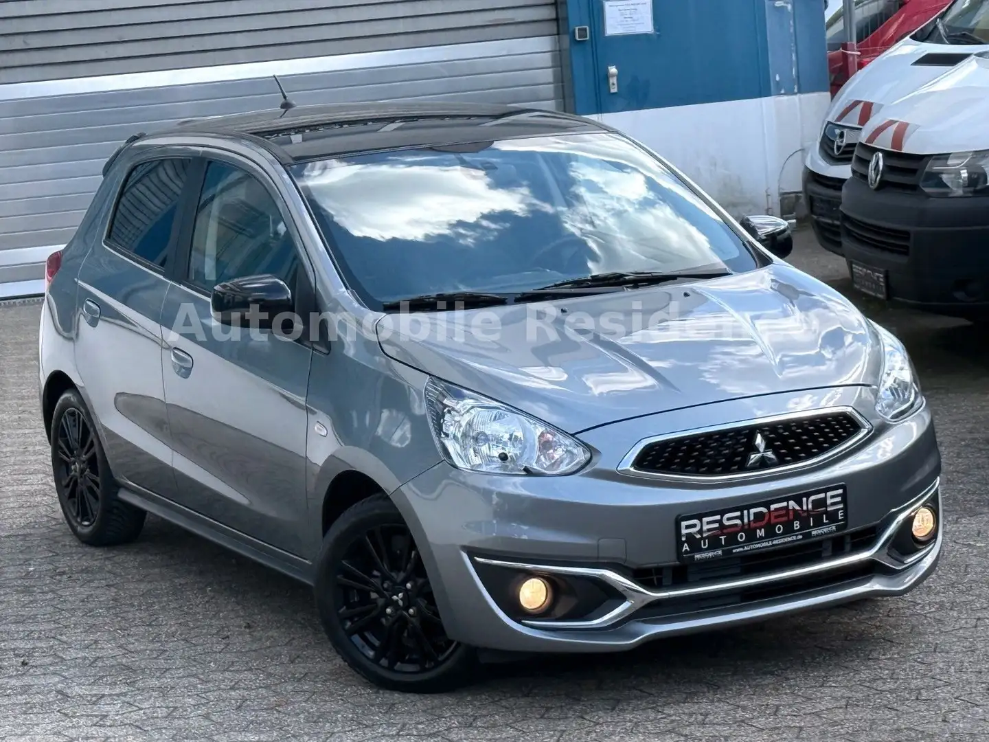 Mitsubishi Space Star 1.2 Diamant ED.+*KLIMA*NAVI*SHZ*ALU*1 Schwarz - 1