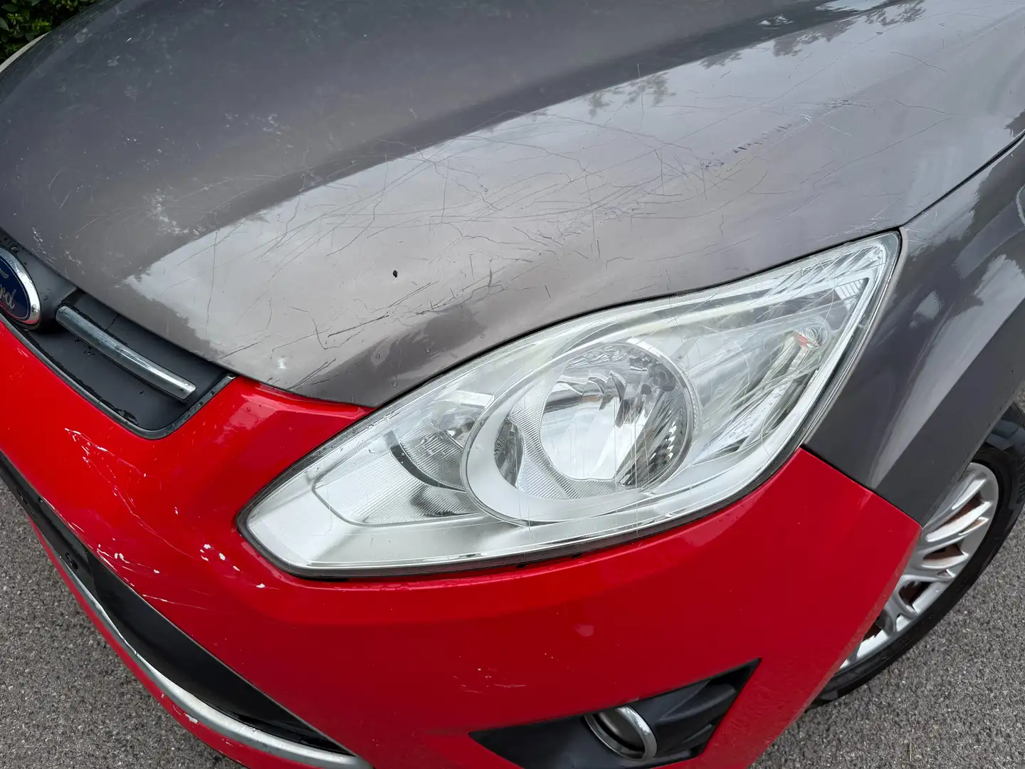 Ford C-Max 1.6 TDCi+AIRCO+NAVI+JANTES+DEGATS CARROSSERIE !!! Grijs - 2
