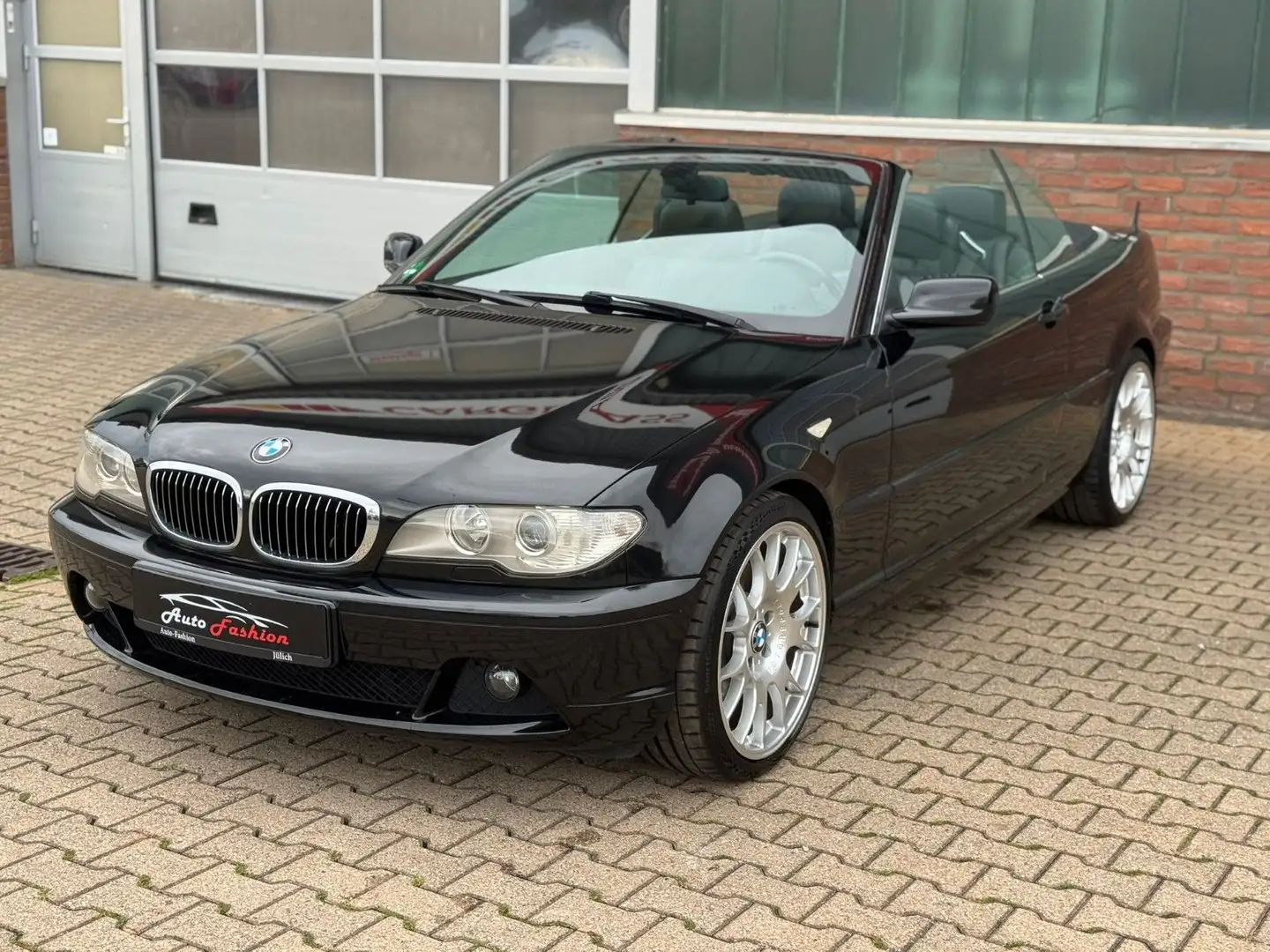 BMW 330 CI Cabrio Sportsitze BBS MotorSport Felgen Schwarz - 1