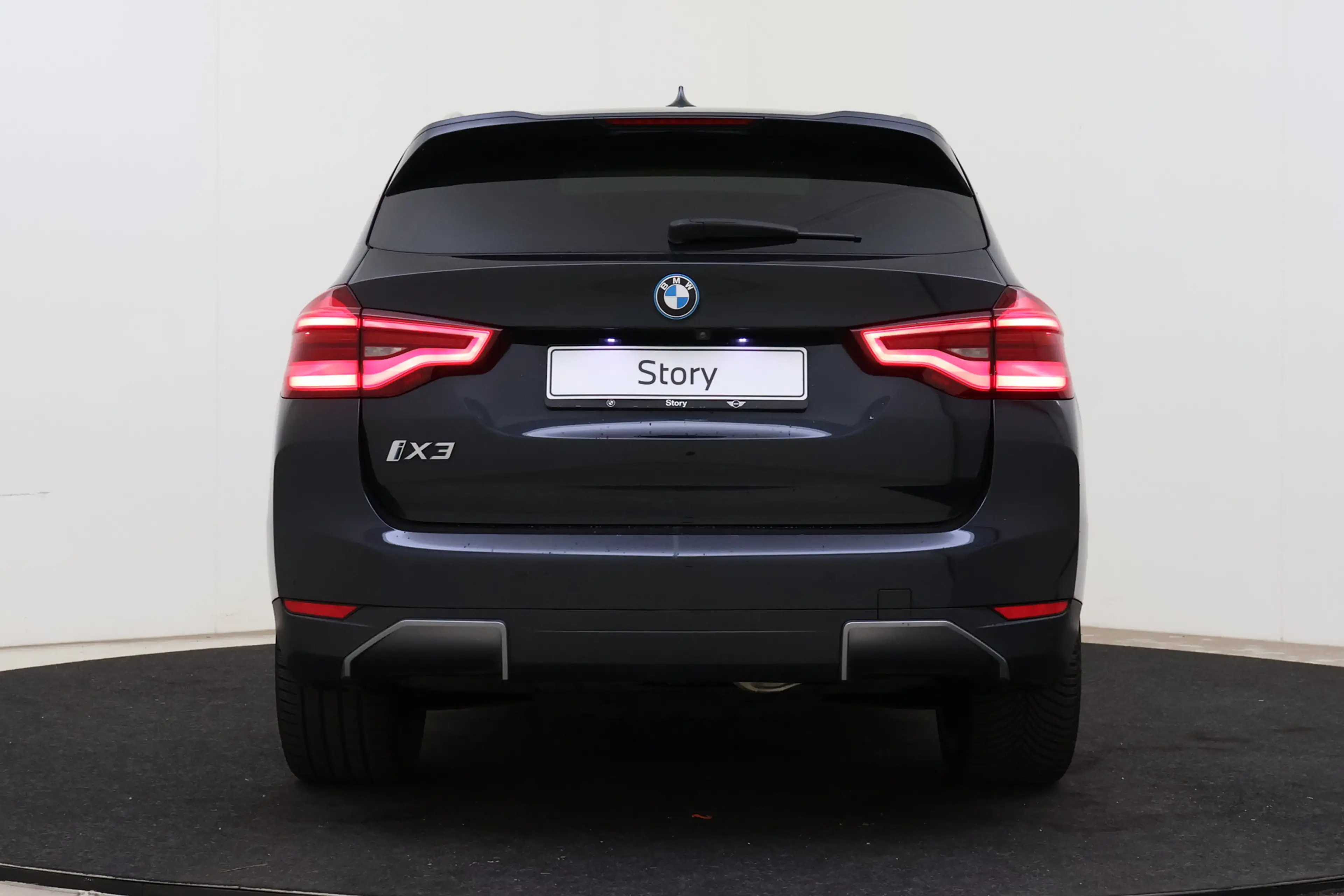 BMW iX3 High Executive / Trekhaak / Sportstoelen / Head-Up — photo 5