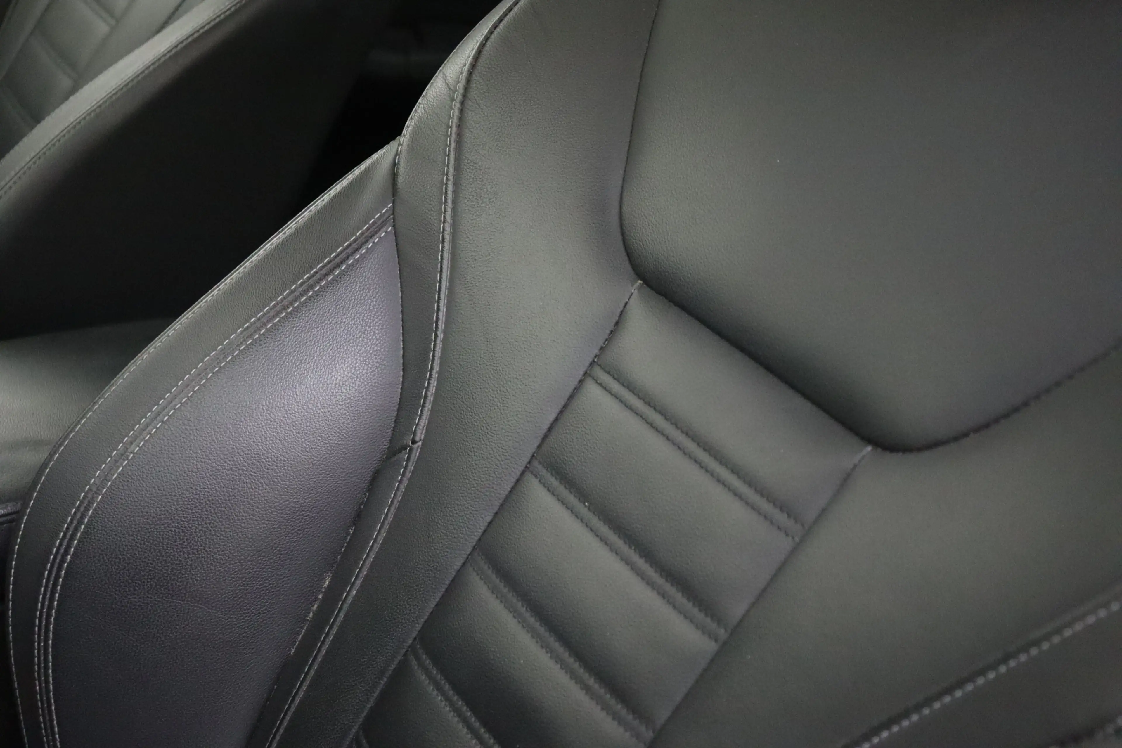 BMW iX3 High Executive / Trekhaak / Sportstoelen / Head-Up — photo 9