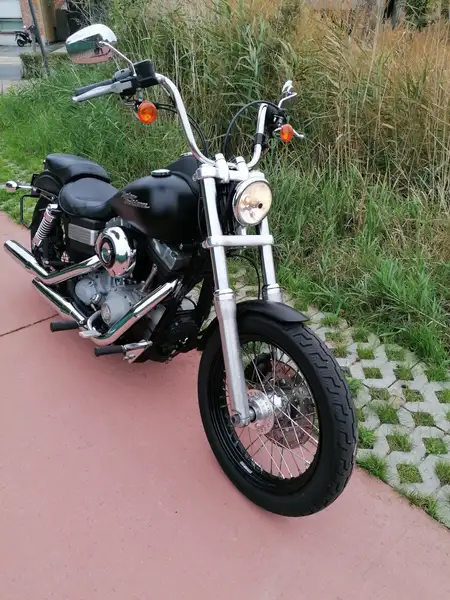 Harley-Davidson Street Bob - foto 4