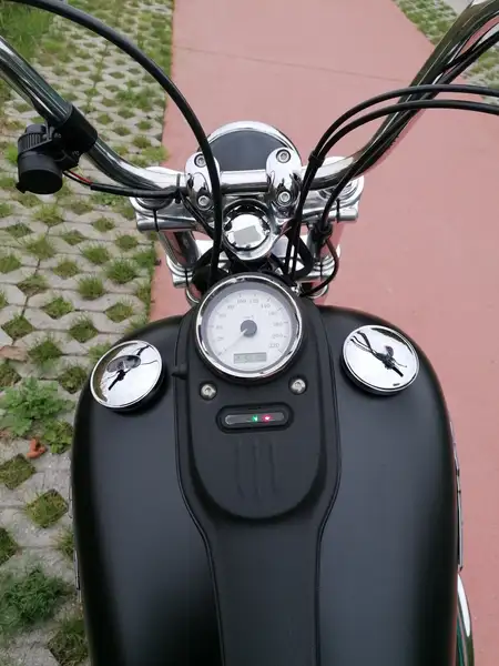 Harley-Davidson Street Bob - foto 3