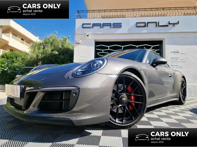 Porsche 991