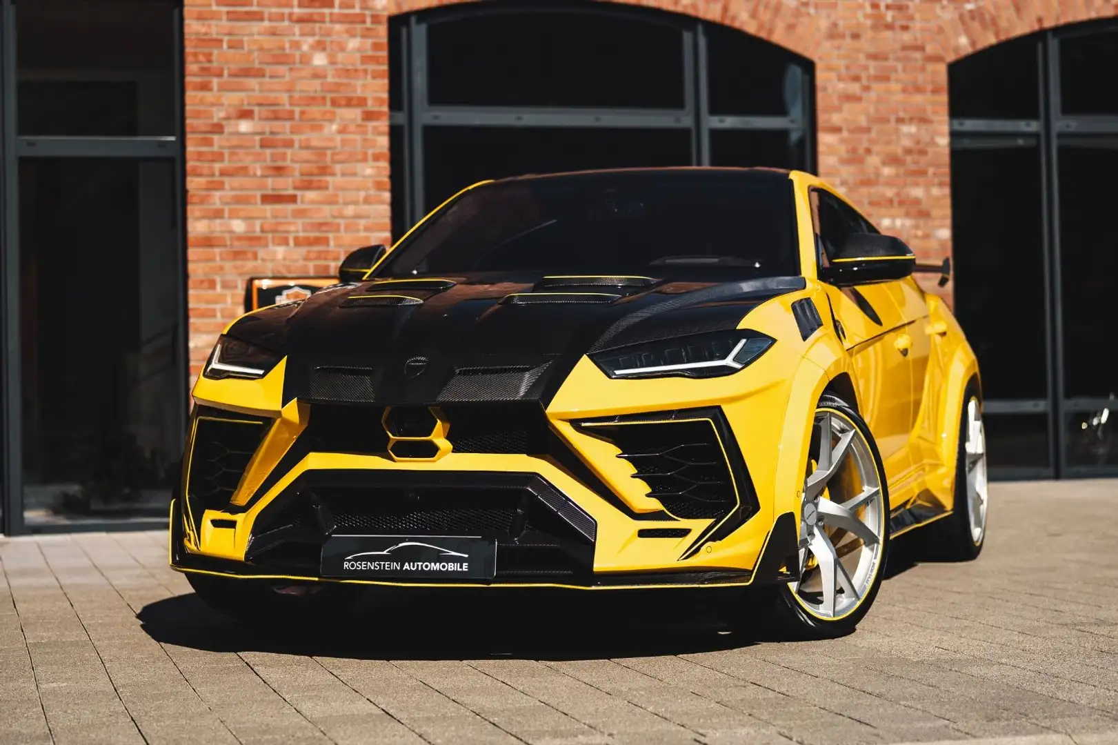 Lamborghini Urus 4.0V8 Mansory/Ceramic/Pano/B&O/ACC/R24/Soft Gelb - 1