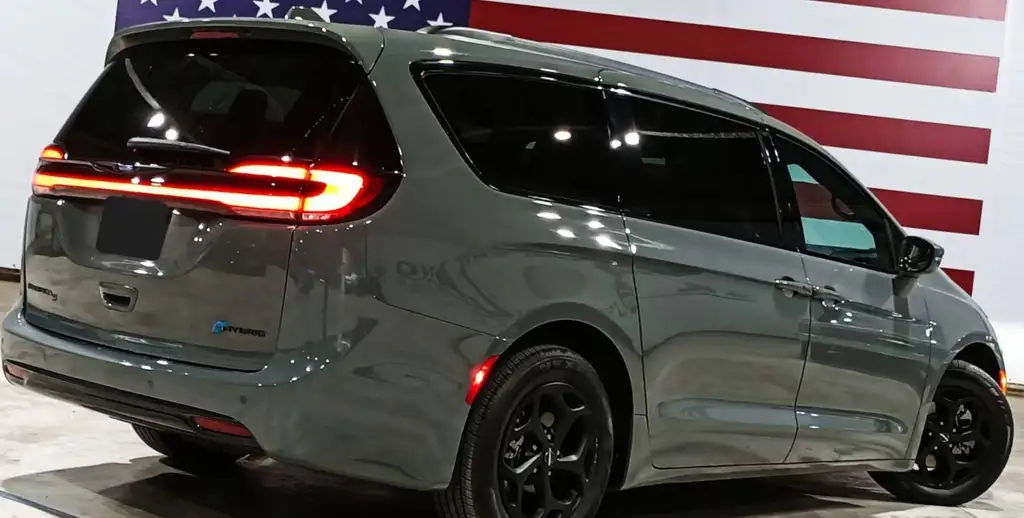 Chrysler Pacifica