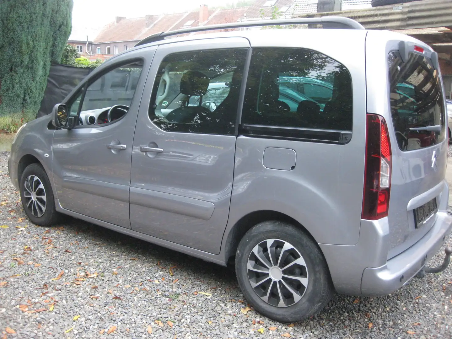 Citroen Berlingo 1.6HDI CLIM GPS CAMERA  135000KMGARANTIE Gris - 2