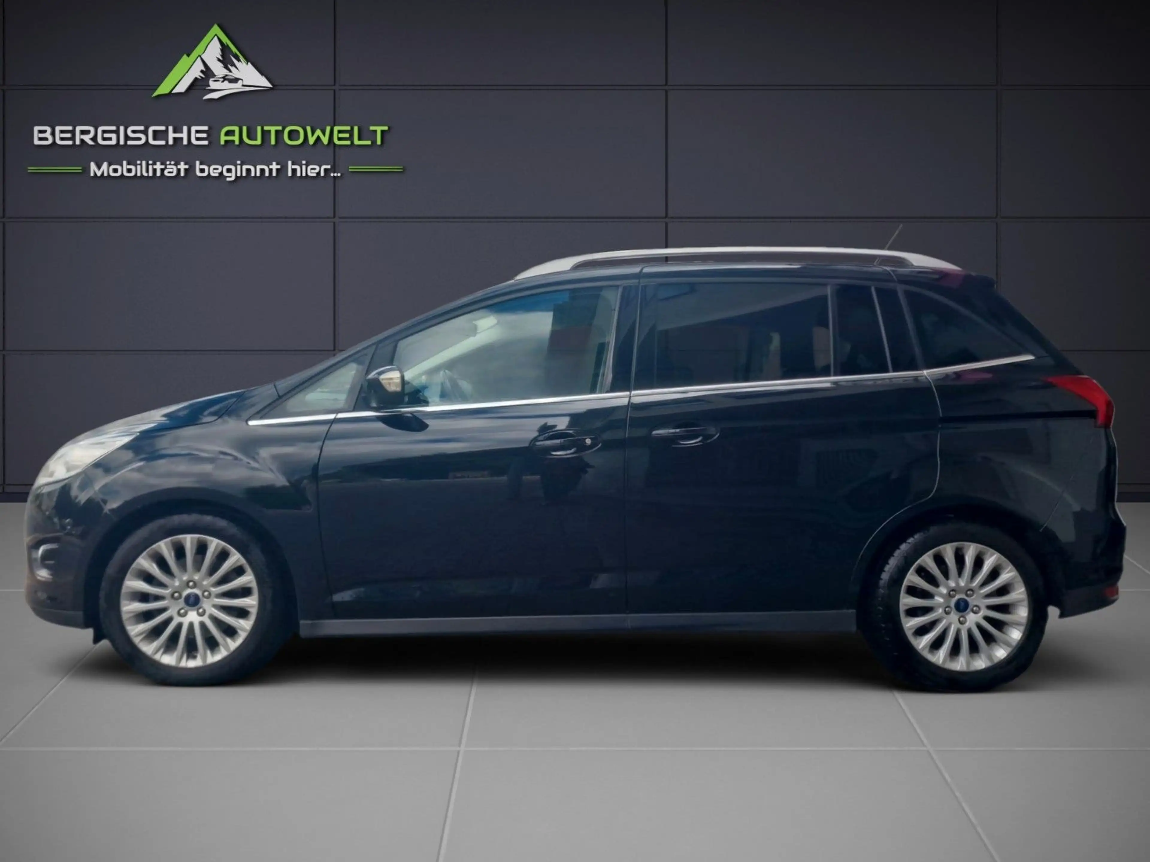 Ford Grand C-Max 2,0TDCi/7-STZ/NAVI/XENON/SHZ/PDC/APA — photo 4