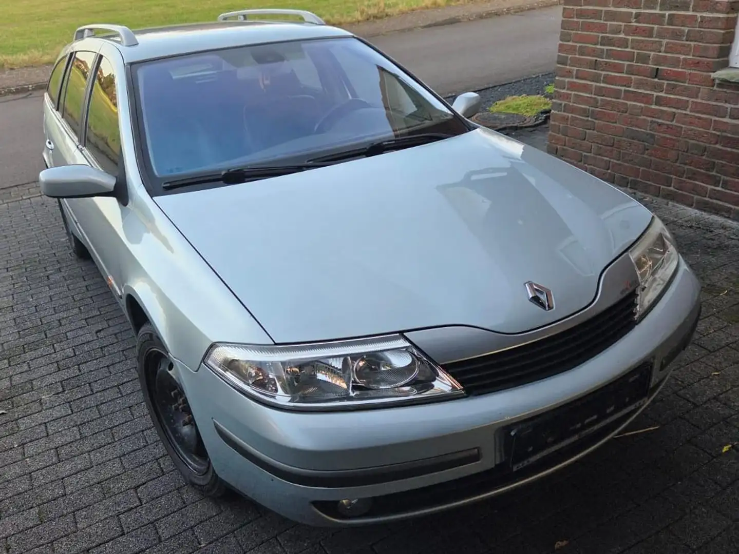 Renault Laguna Laguna Grandtour Diesel Grandtour 1.9 dCi Privilege - 1