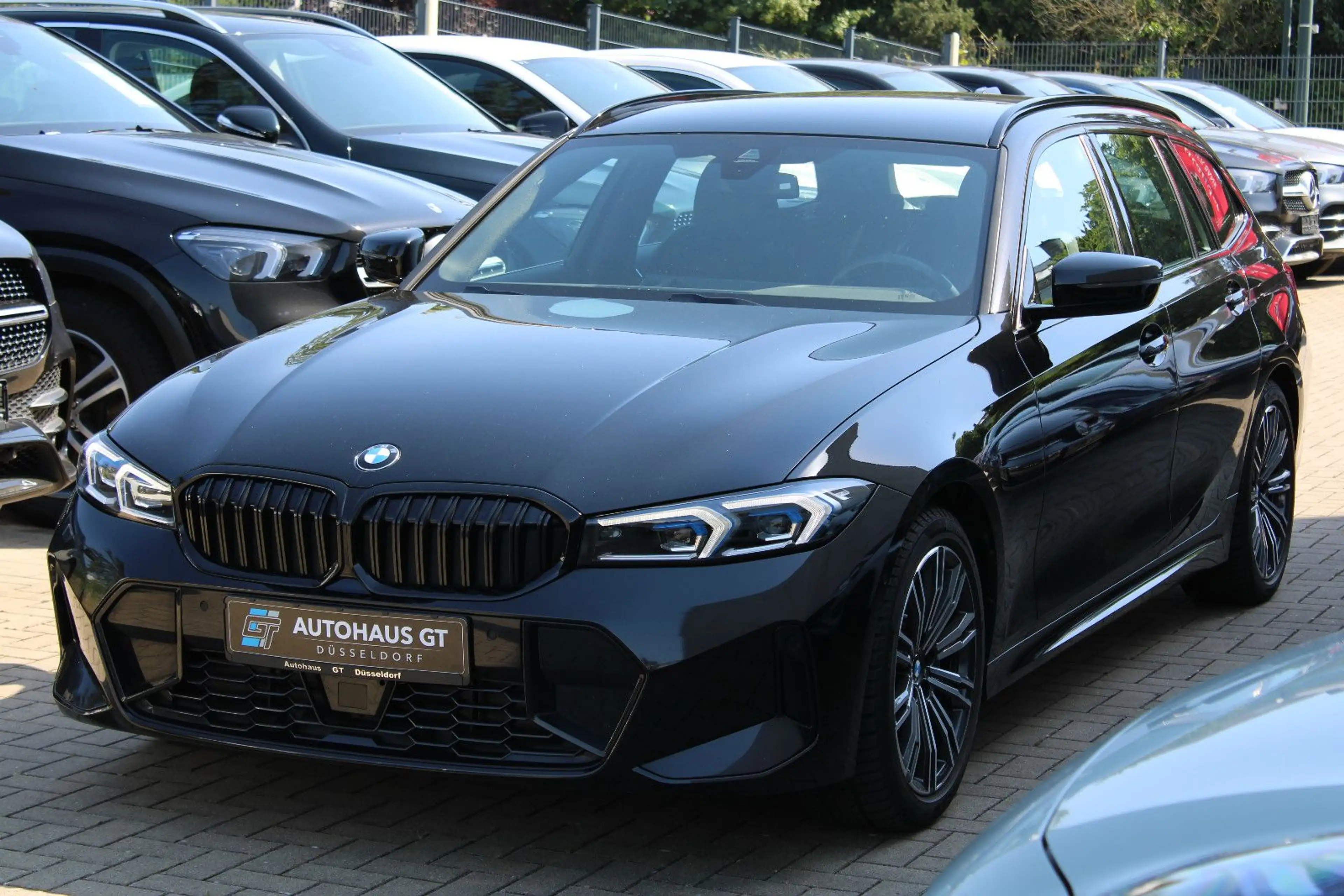 BMW 330 d xDrive/M-Paket/ACC/Harma/Standhzg/Kamer/AHK — photo 5