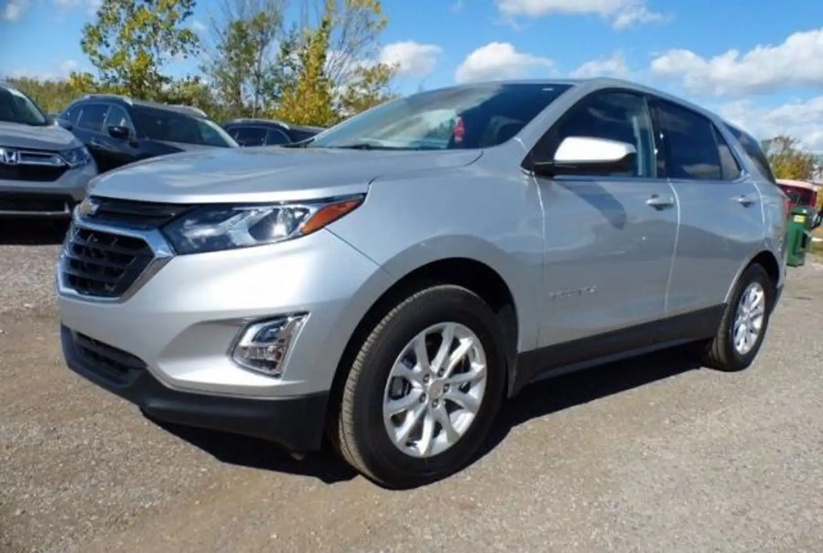 Chevrolet Equinox 1.5L V4 AWD LT Plateado - 1