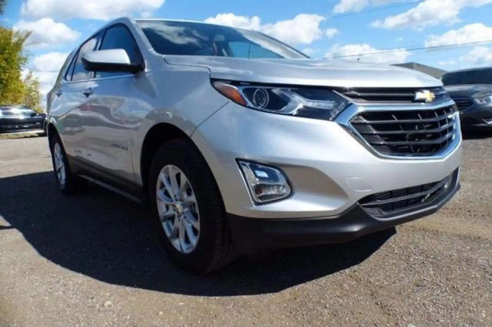 Chevrolet Equinox 1.5L V4 AWD LT Plateado - 2