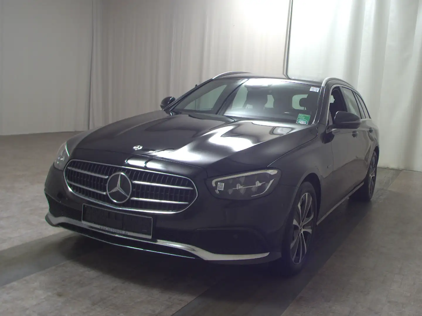 Mercedes-Benz E 300 T de Avantgarde Navi LED Shz HuD Widescreen RFK Schwarz - 2
