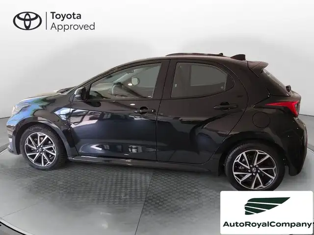 Toyota Yaris view 8