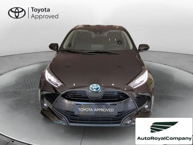 Toyota Yaris view 2