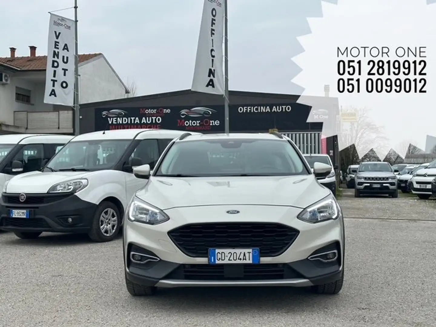 Ford Focus Active 1.0 ecoboost hybrid Blanc - 2