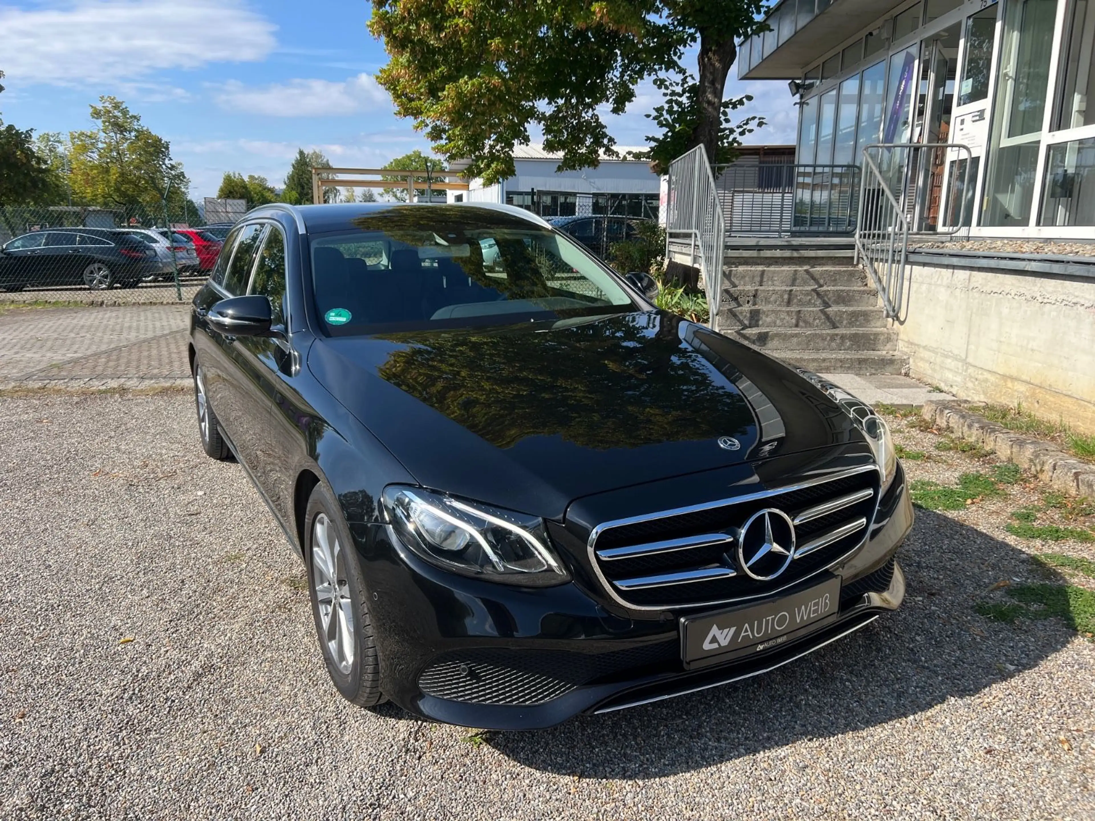 Mercedes-Benz E 200 ET-Modell/LED/TOTWINKE/KAMERA/SERVICE-NEU° — photo 6