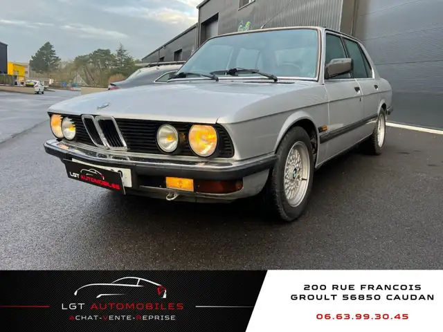 BMW 528 (E28) 528i 2.8 i 184cv
