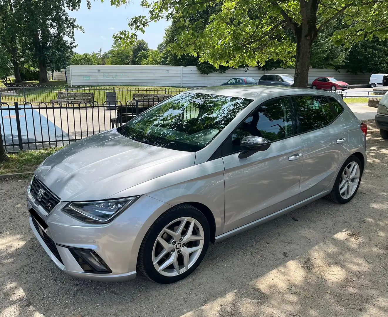 SEAT Ibiza Ibiza 1.0 EcoTSI 115 ch S/S DSG7 FR Argent - 1