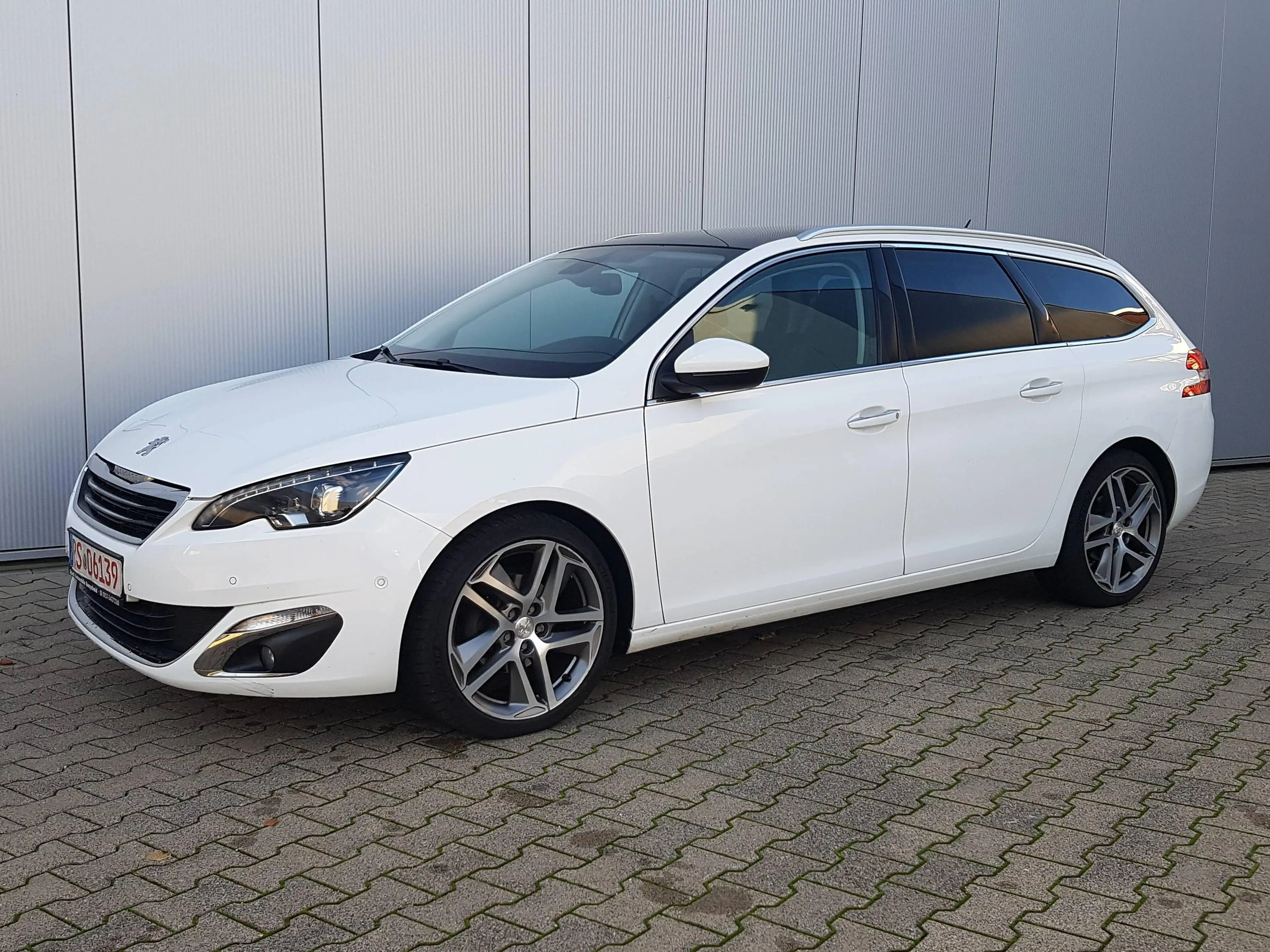 Peugeot 308 Allure GT-Line — photo 3