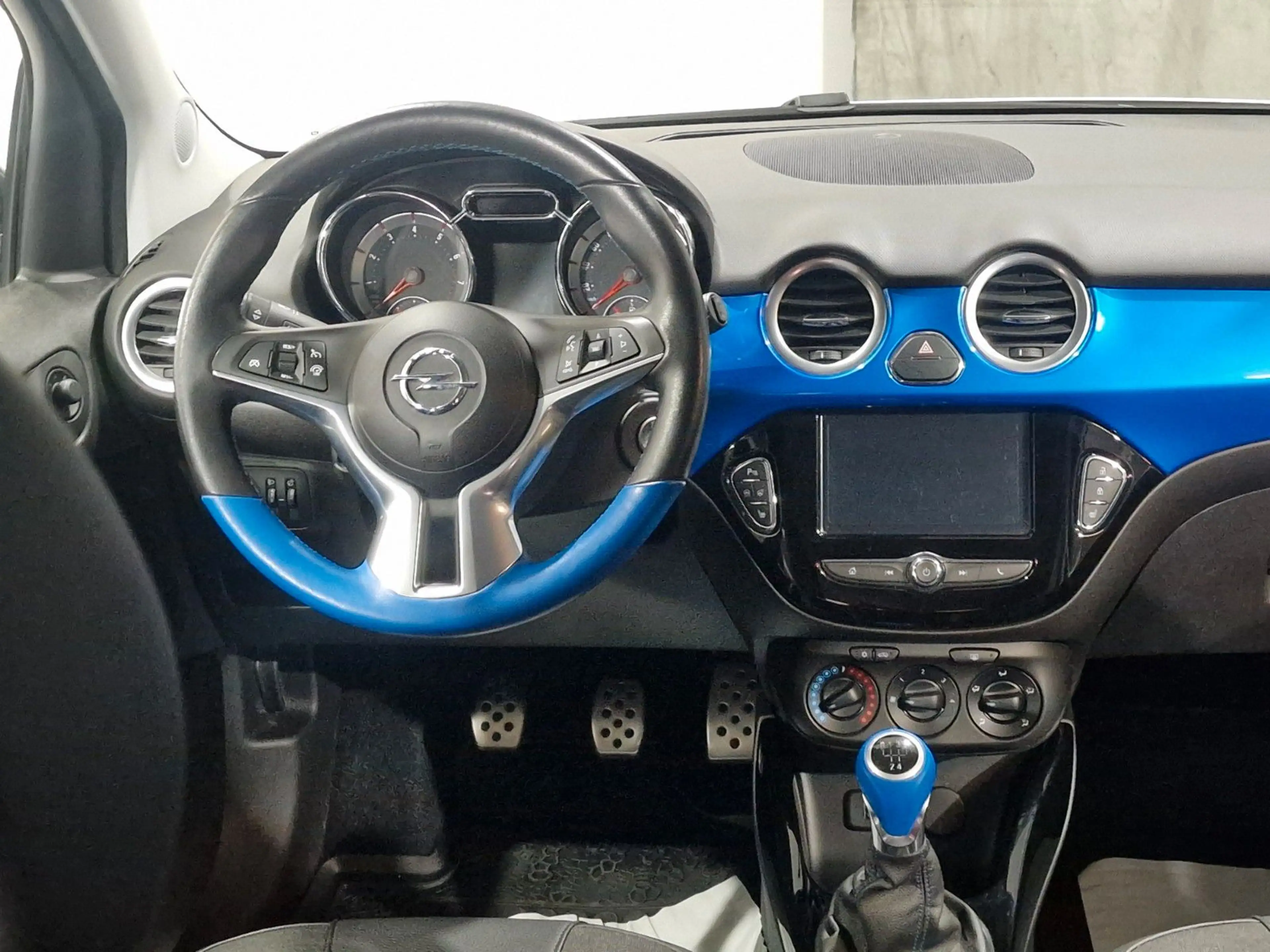 Opel Adam 120 Jahre — photo 11